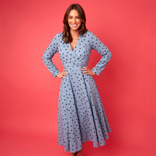 Love Sewing Magazine #141 With Vogue 1672 2-in-1 & Simplicity 9380 4-in-1 Dress Patterns