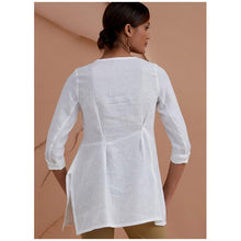 Vogue 9317 Sewing Pattern Misses' Top