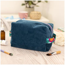Threaders 50cm x 160cm Velvet Fabric Teal | Touch Of Velvet Collection